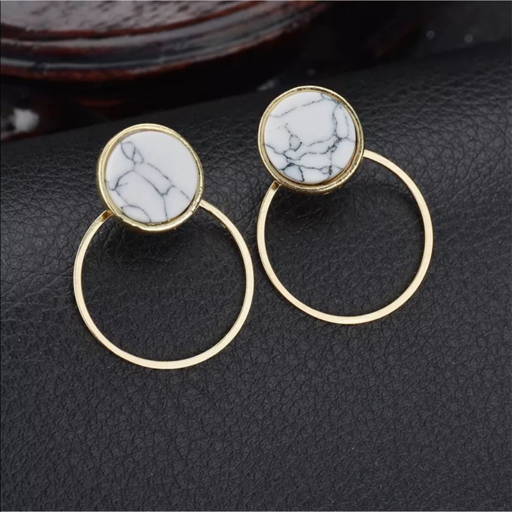 ✨ Marble Round Circle Earrings 😍 - Picture 2 of 2